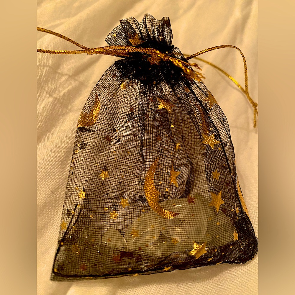 Clear Quartz crystal bag 🔮🤍😊